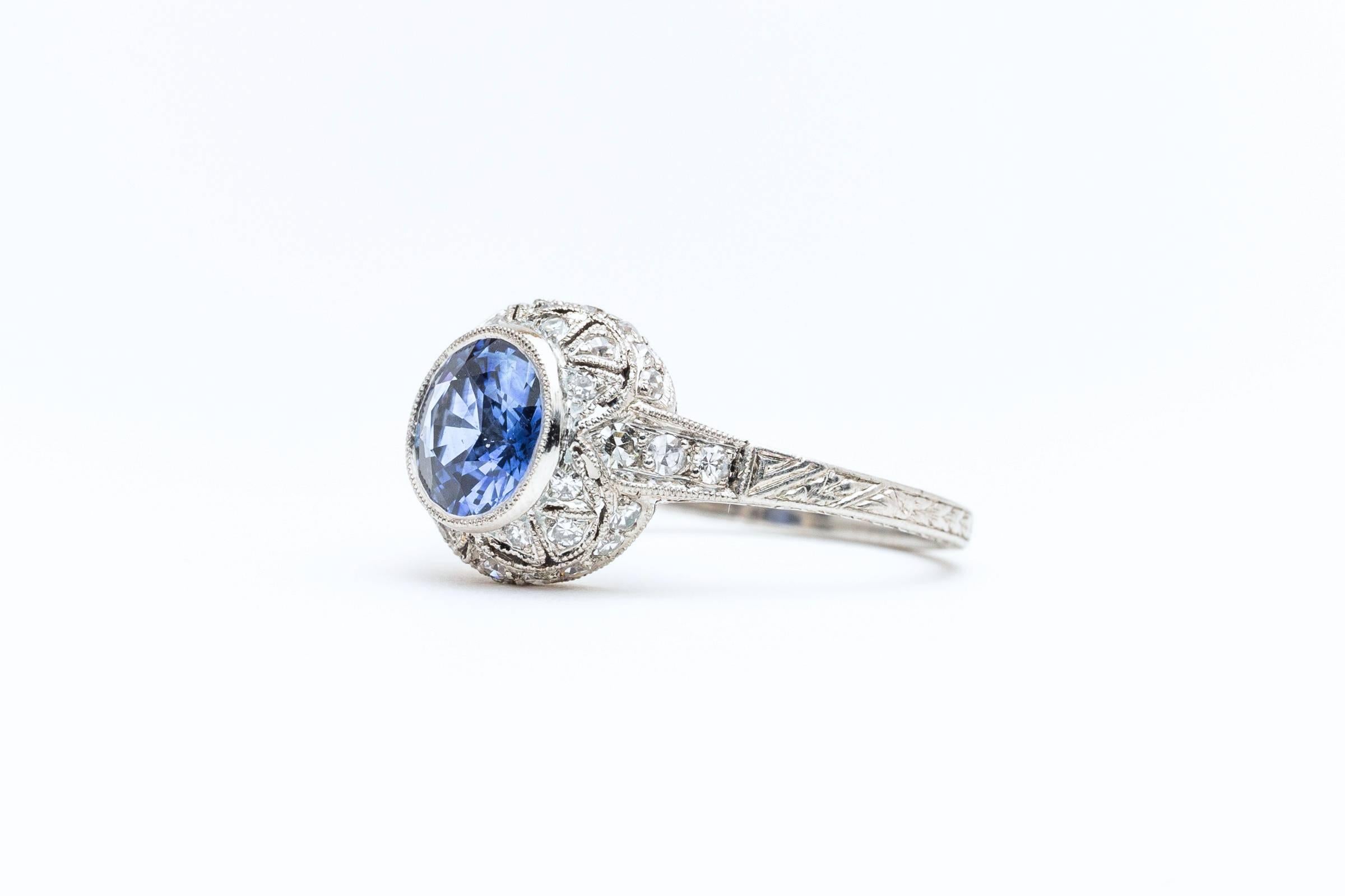 Fantastic Art Deco 1.20 Carat Sapphire Diamond Platinum Ring In Excellent Condition In Boston, MA