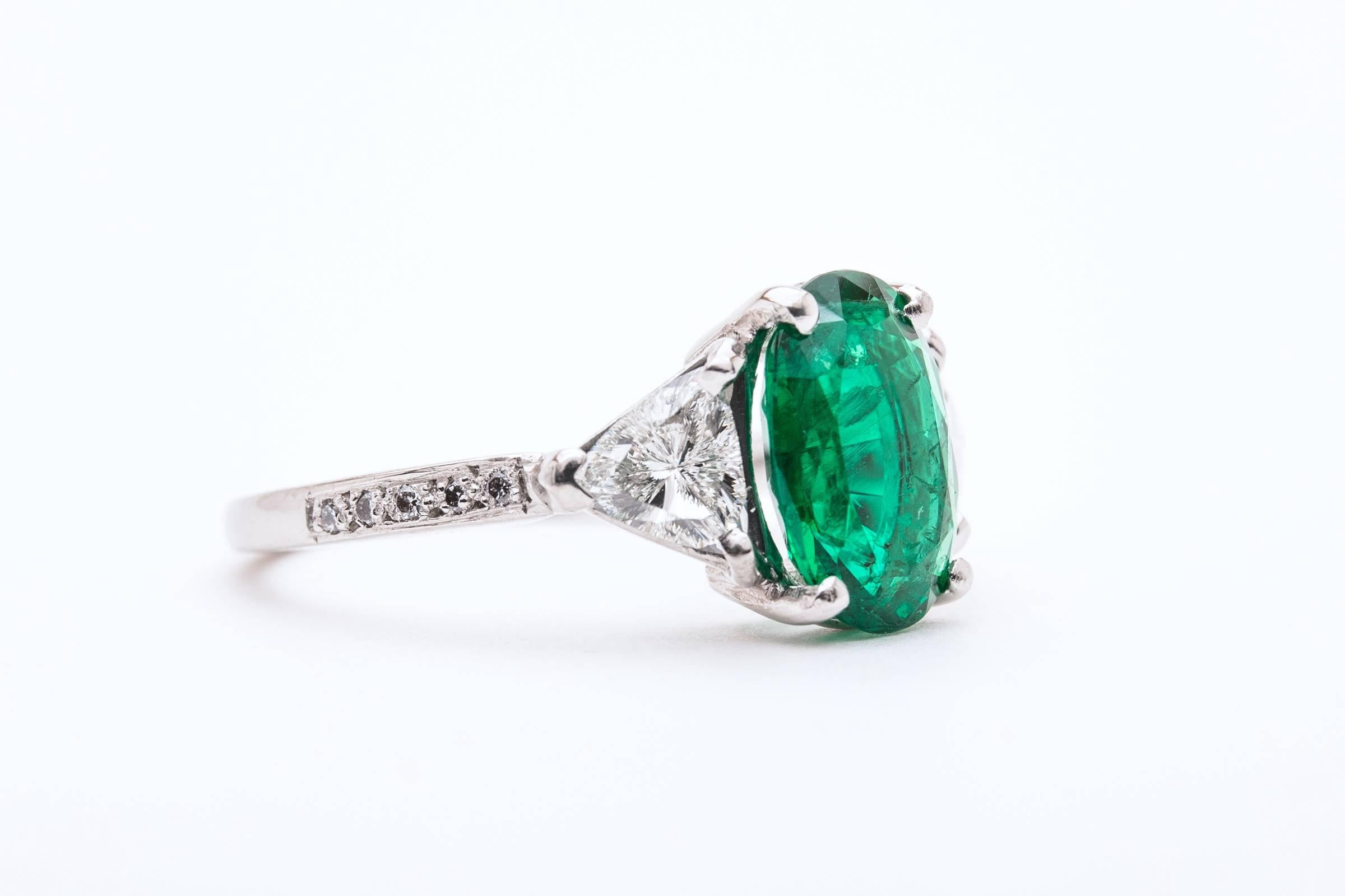 Phenomenal 2.44 Carat Emerald Diamond Platinum Ring In Excellent Condition In Boston, MA