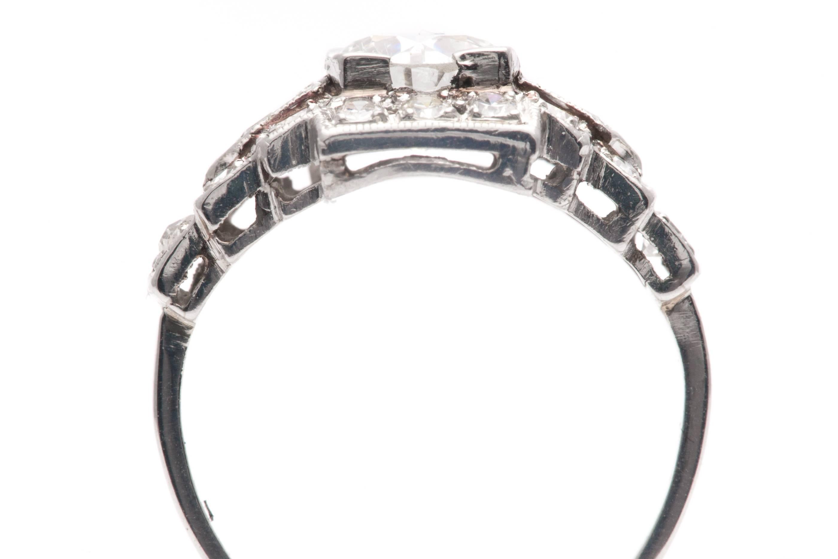 Art Deco 0.85 Carat Diamond Platinum Engagement Ring For Sale 2
