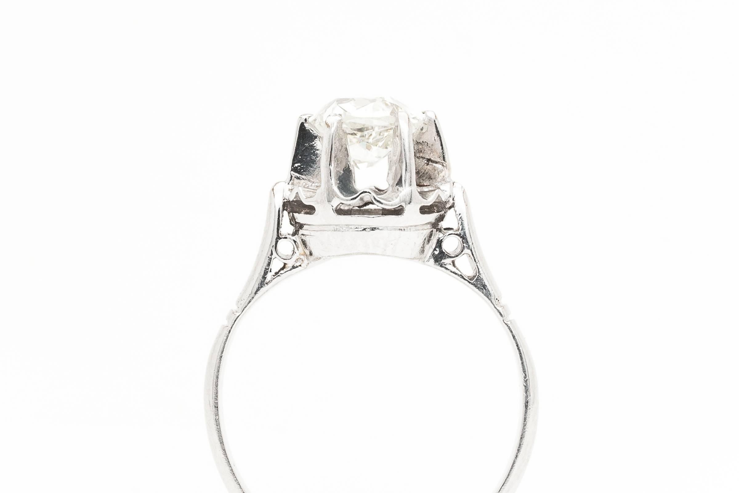 French Art Deco 0.91ct Diamond Ring in Platinum 1920's Parisian 2