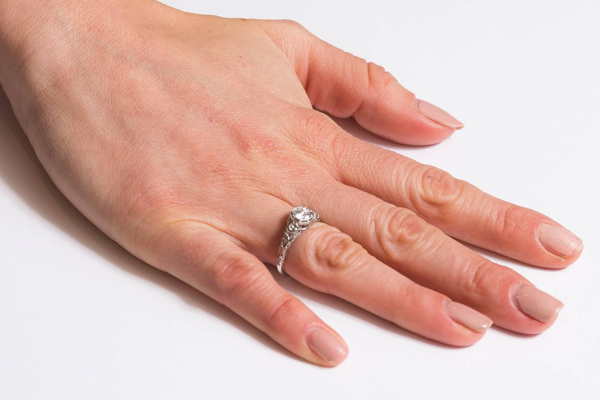 Floral Filigree Diamond Platinum Engagement Ring For Sale 1