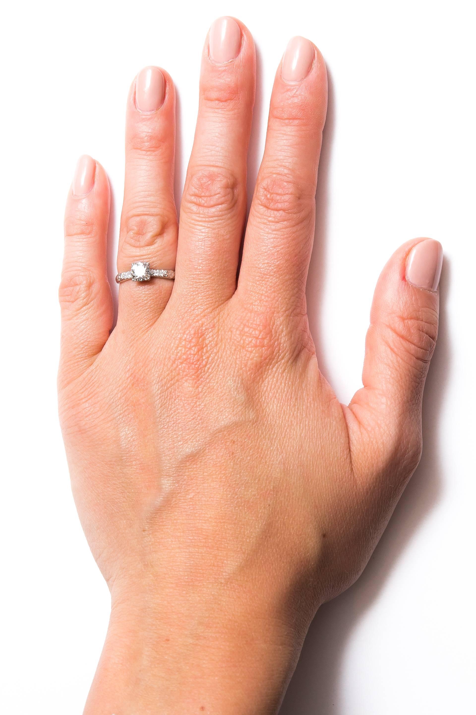 Art Deco Orange Blossom 0.70 Carat Diamond Platinum Engagement Ring For Sale 1