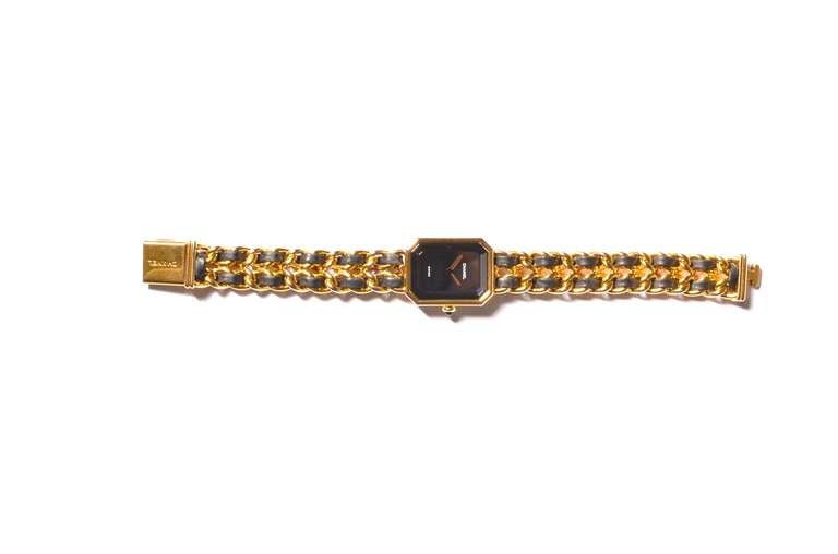 Contemporary Chanel Premiere Gold Plated Gold Chain & Black Leather Watch
