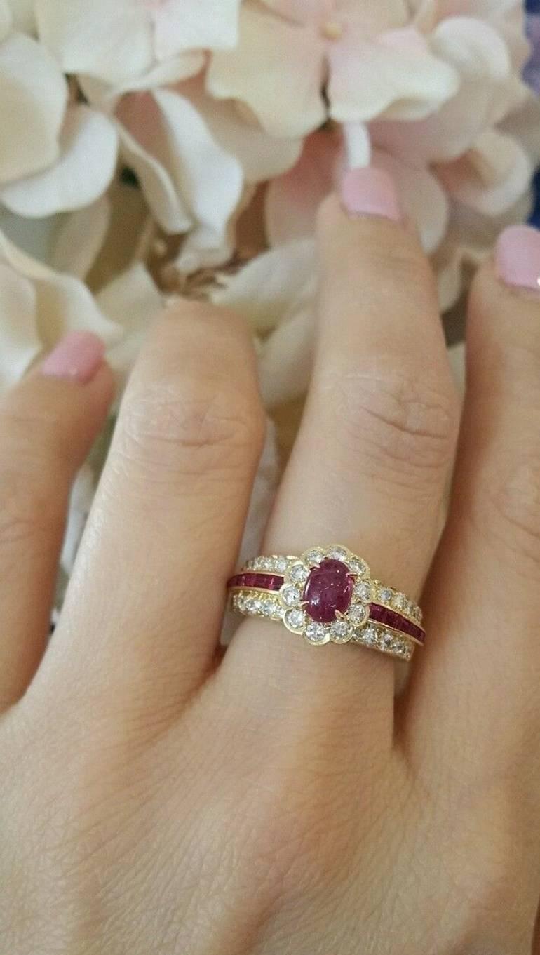 Van Cleef & Arpels Ruby Cabochon Diamond Gold Ring In Excellent Condition For Sale In La Jolla, CA