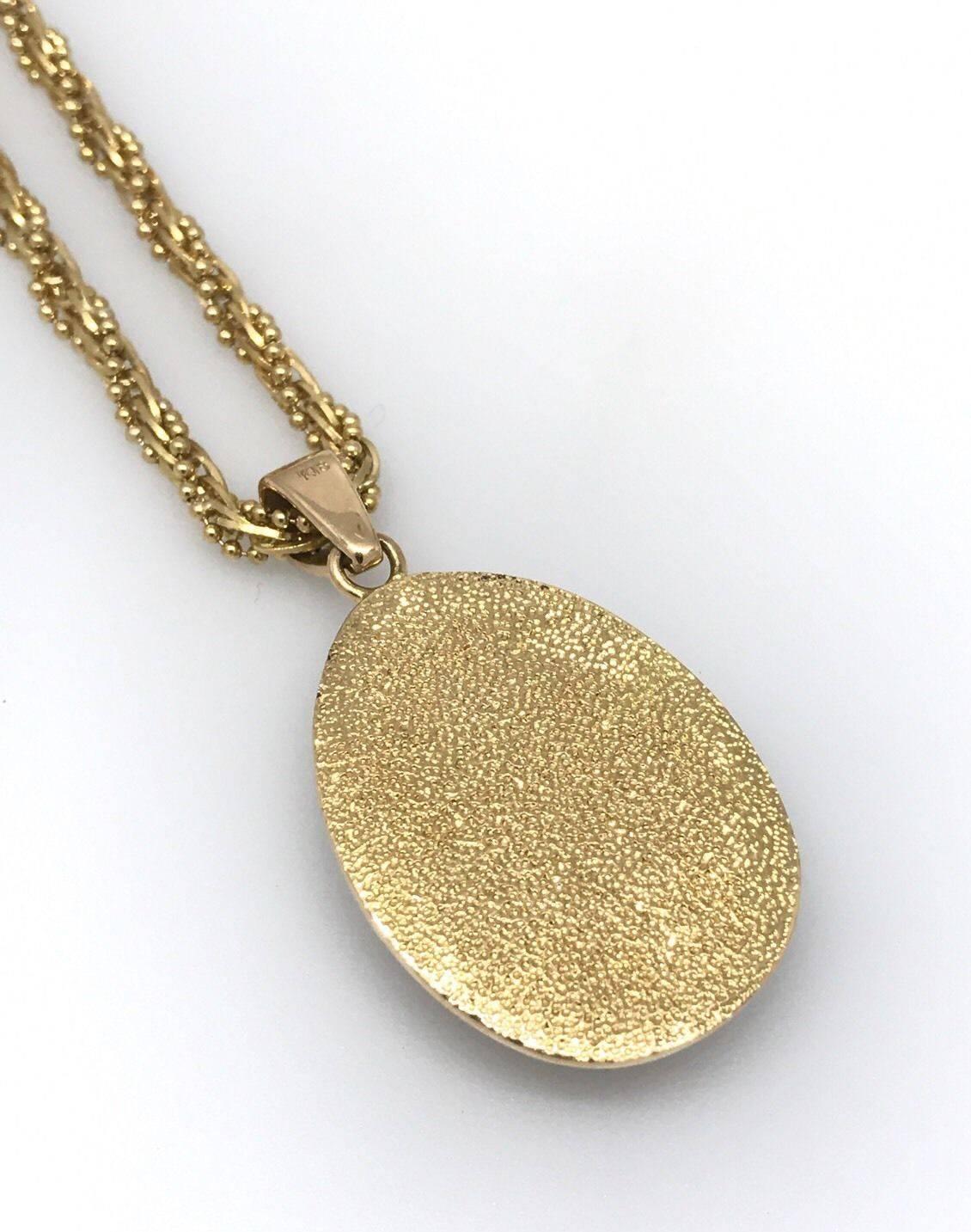 Teardrop Pave Diamond Pendant with Fancy Twist Chain in 18 Karat Yellow Gold In Excellent Condition For Sale In La Jolla, CA