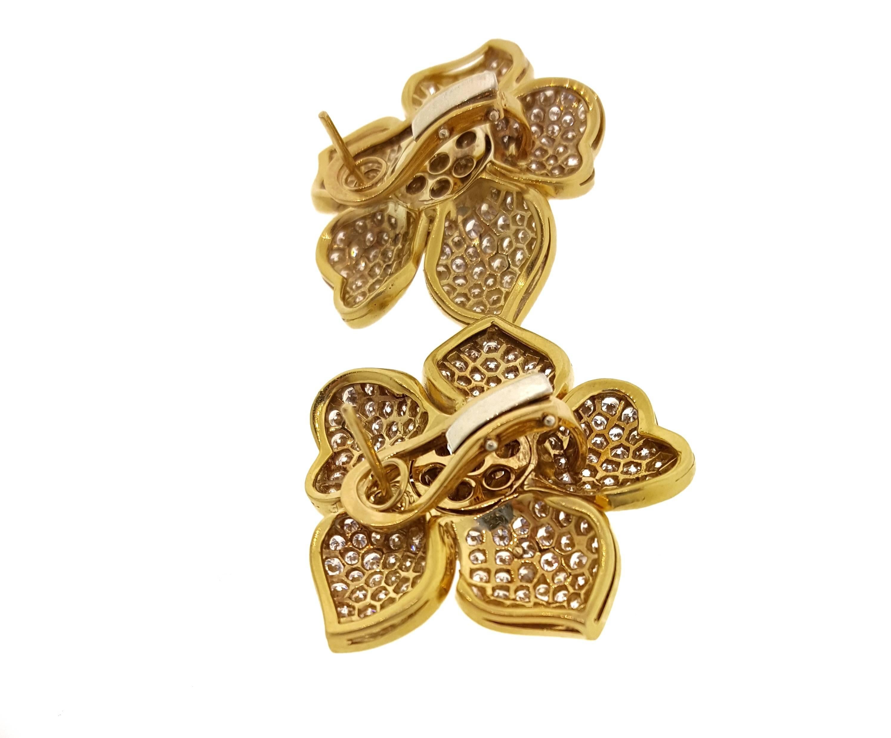 Estate Large Pave Diamond Flower Earrings 7.50 Carat in 18 Karat Yellow Gold 1