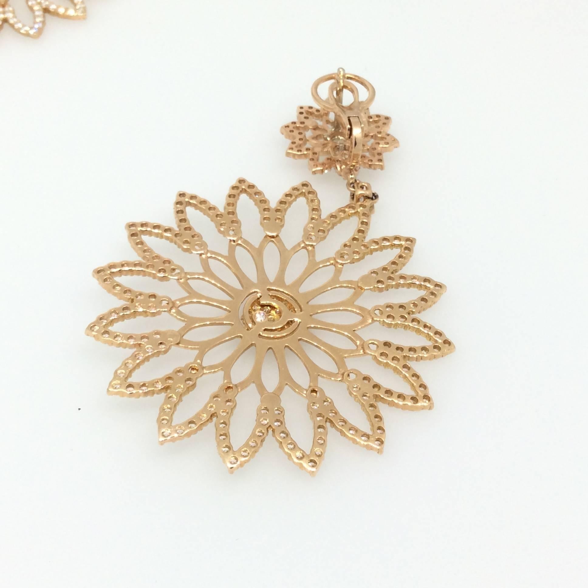 Women's Crivelli 4.69 Carats Diamonds Gold Cutout Flower Earrings  For Sale