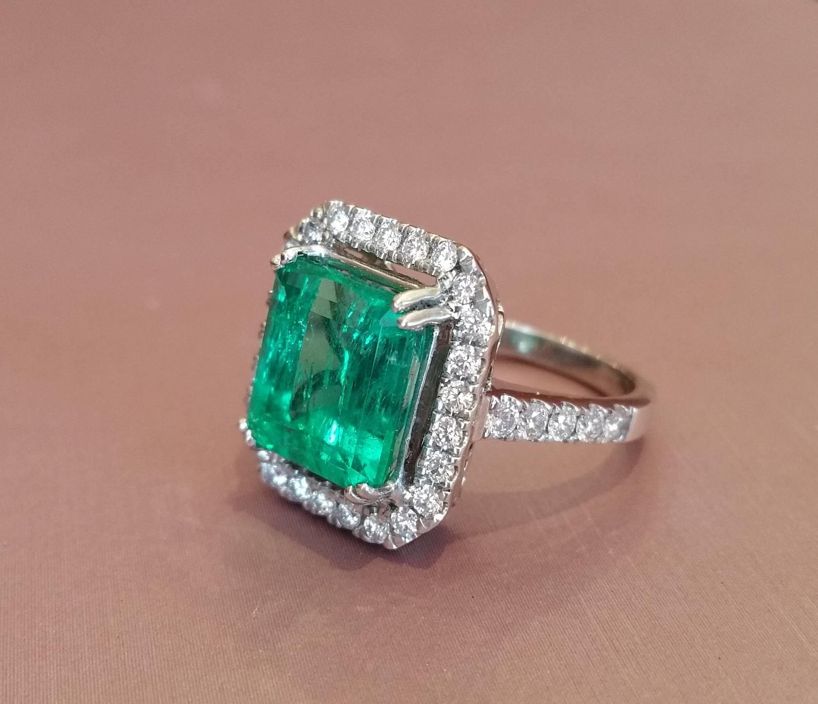 Women's 5.51 Carat GIA Cert Emerald Diamond Gold Ring 