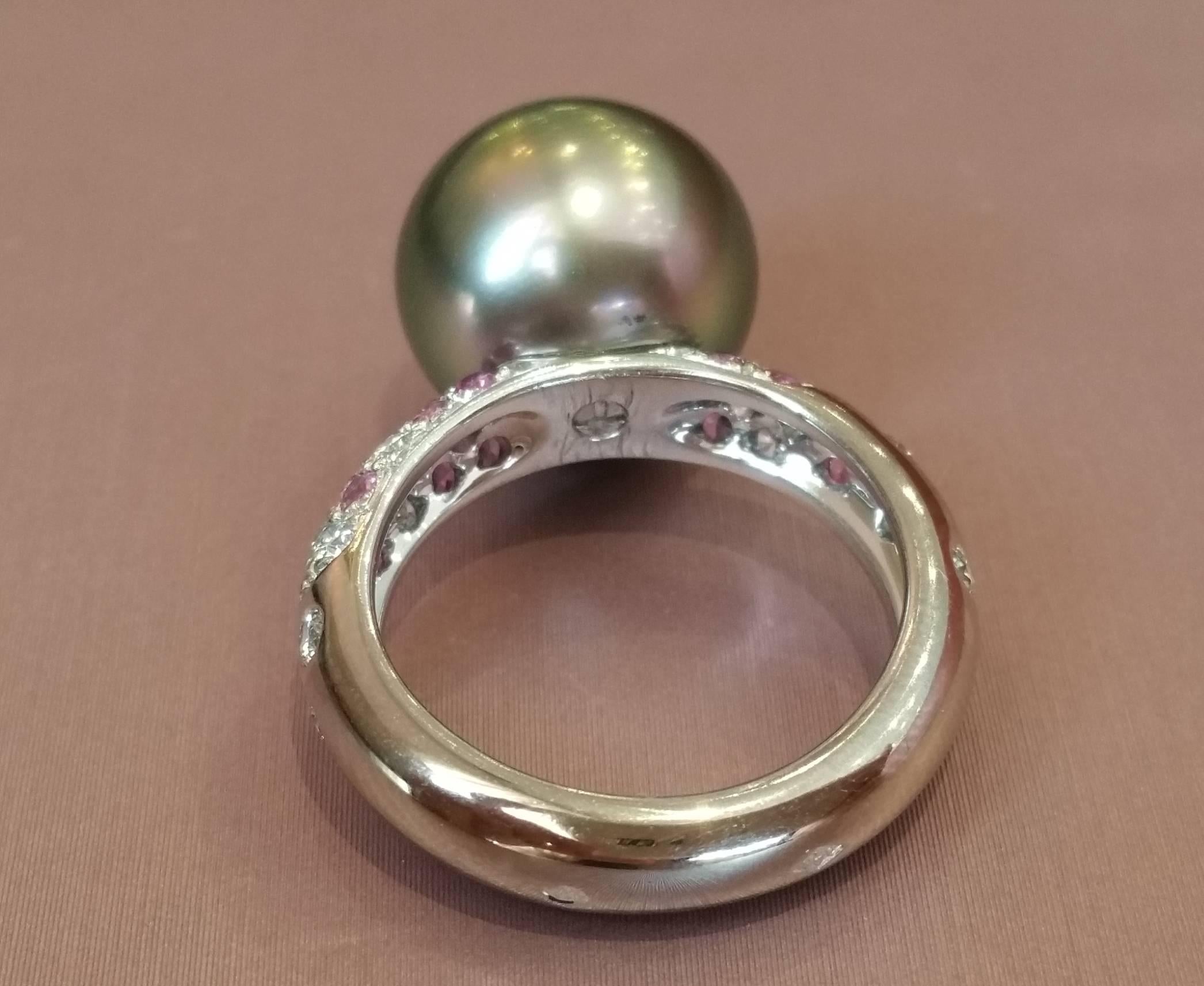 Cartier Tahitian Black Pearl Pink Sapphire Diamond Gold Ring For Sale 2
