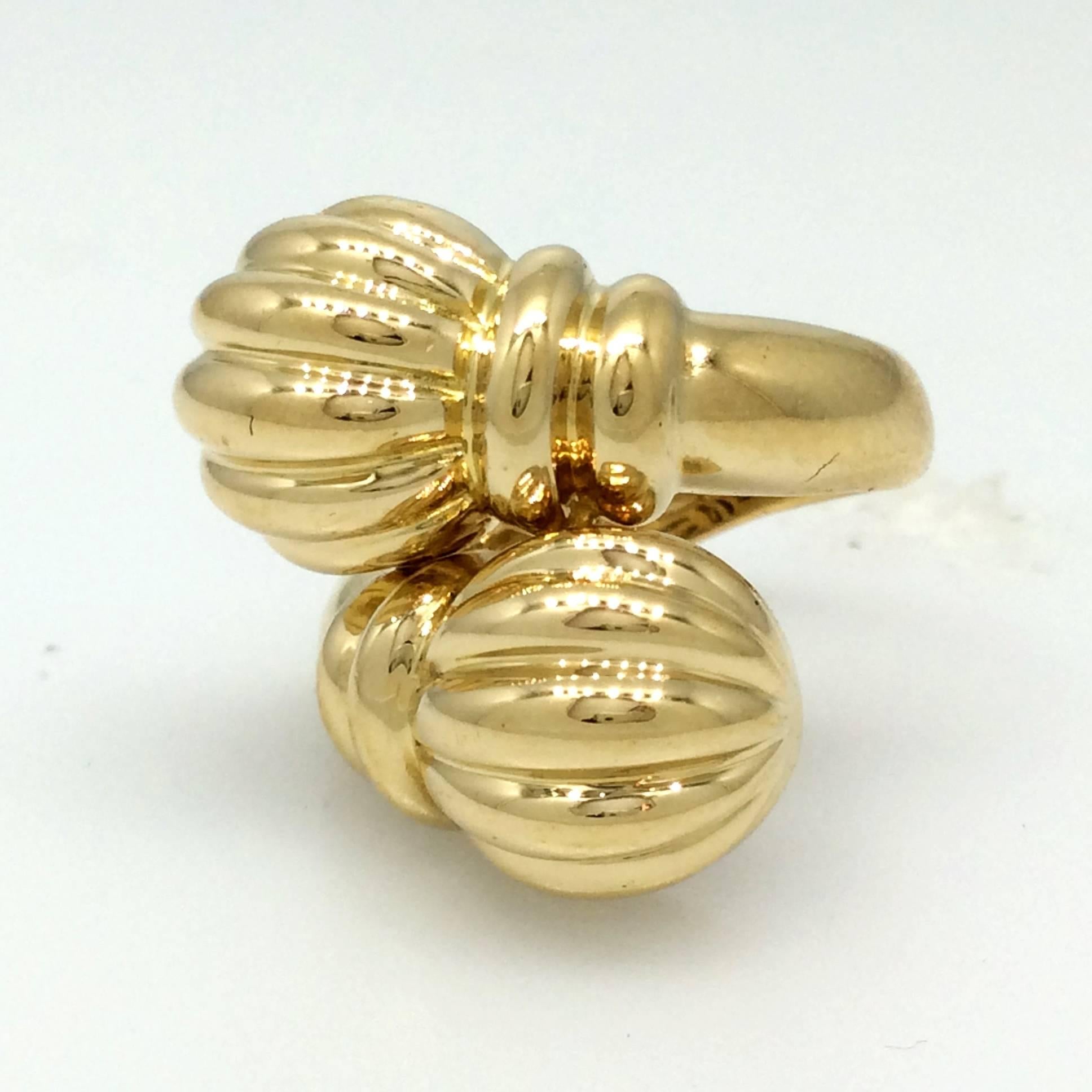 Boucheron Gold Double Finial Wrap Ring in 18k Yellow Gold For Sale 2