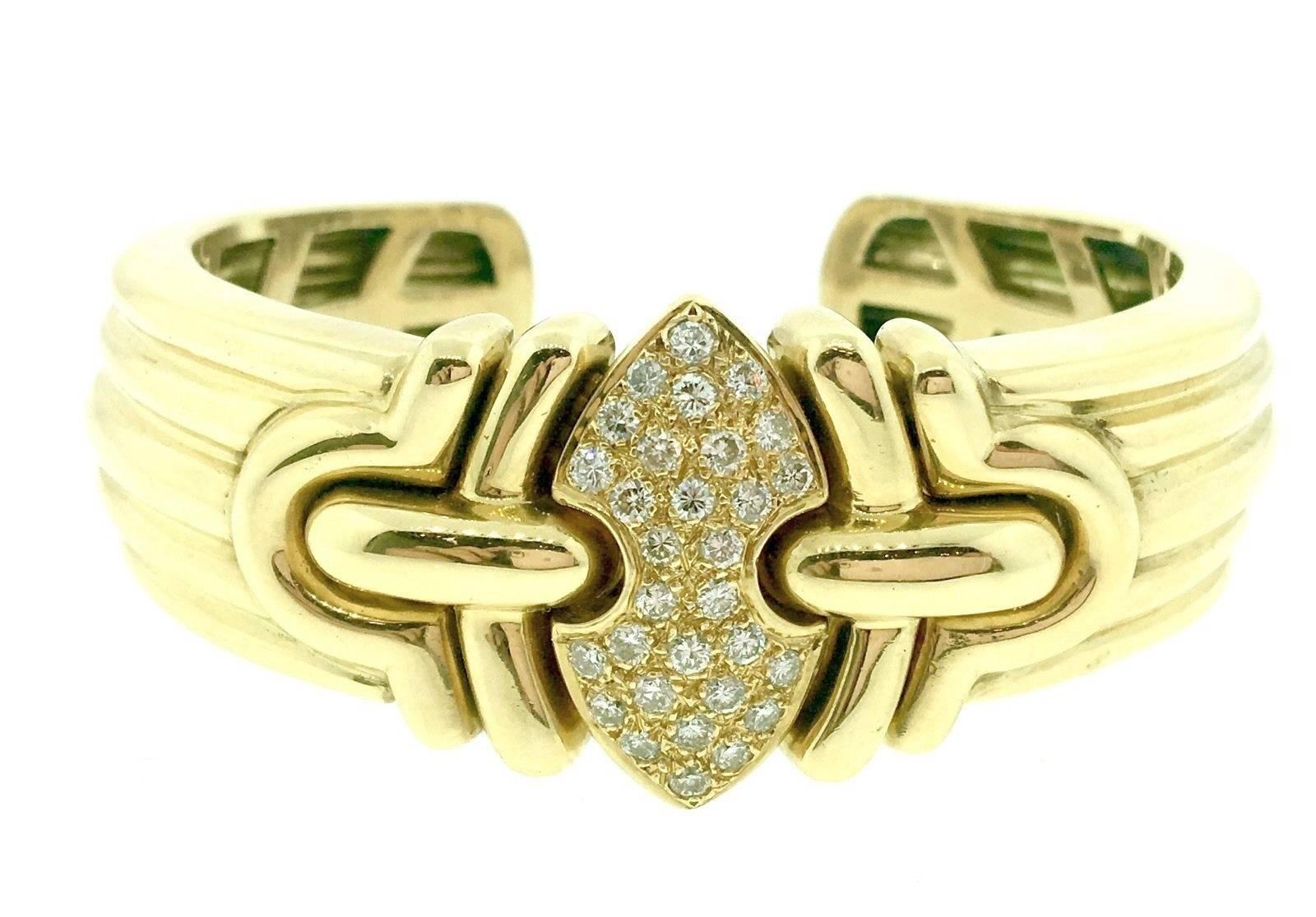  Diamond Pave Gold Wide Ridged Cuff Bangle Bracelet  In Good Condition In La Jolla, CA