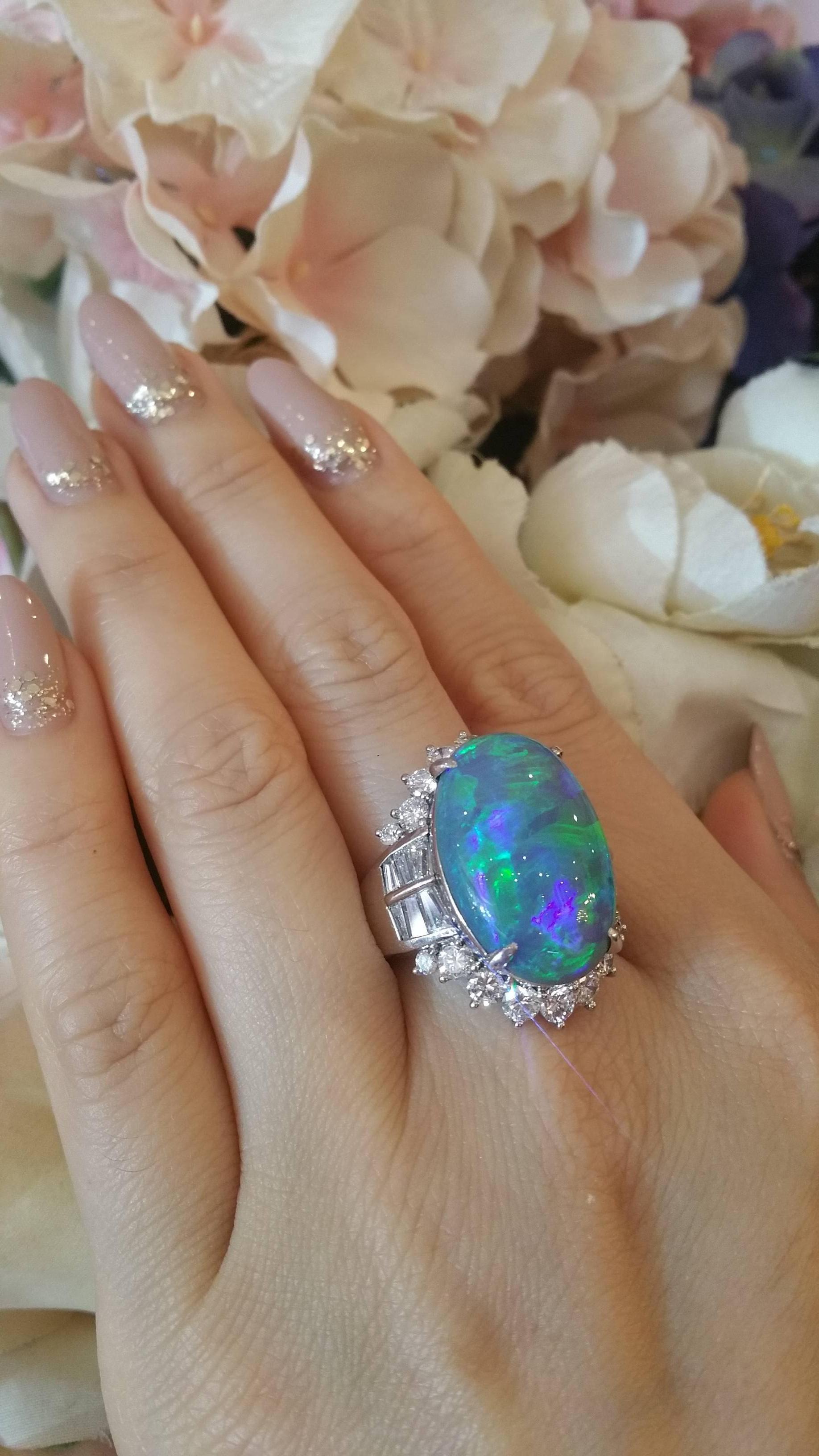 Women's Large 14.91 Ct Oval Shaped Black Opal & Diamond Cocktail Ring in Platinum