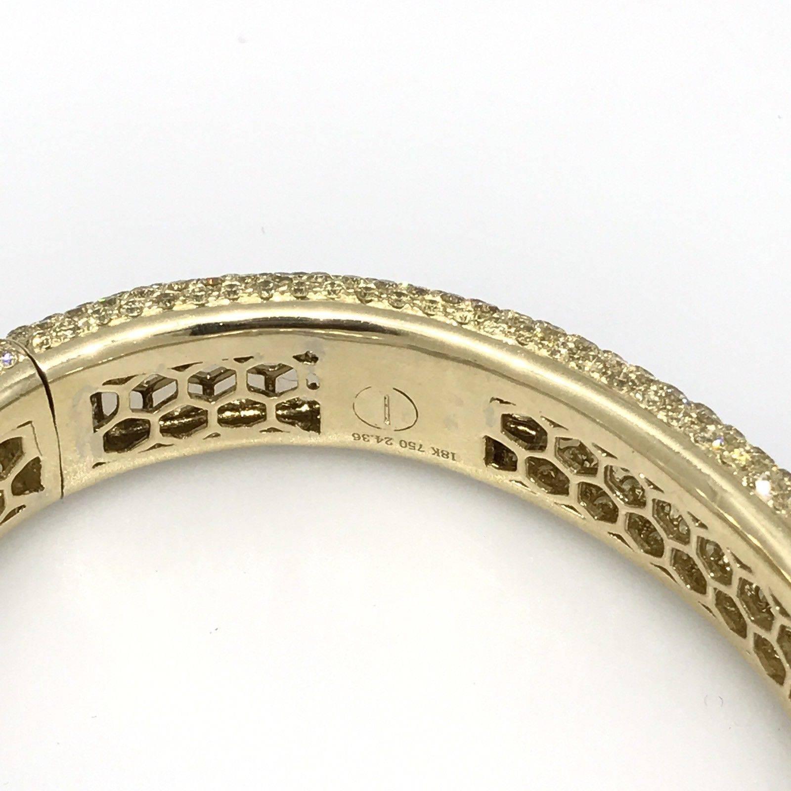 Women's or Men's Wide Yellow Diamond Pave Bangle Bracelet with 24.36 Carat in 18 Karat Gold