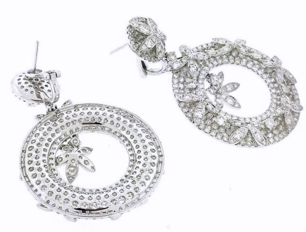 Women's Fine Quality Diamond Circle Earrings with Floral Motif 13.00 Carat 18 Karat Gold