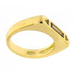 Contemporary Iolite & Peridot 18 Karat Yellow Gold Stacking Ring