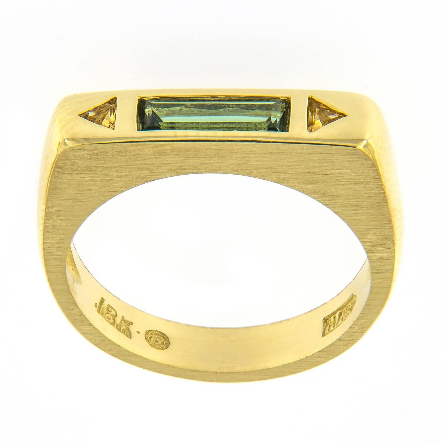 Vintage stacking textured bar ring with baguette green tourmaline accented with two triangle citrines, set in 18k yellow gold. Ring Size 5.5.