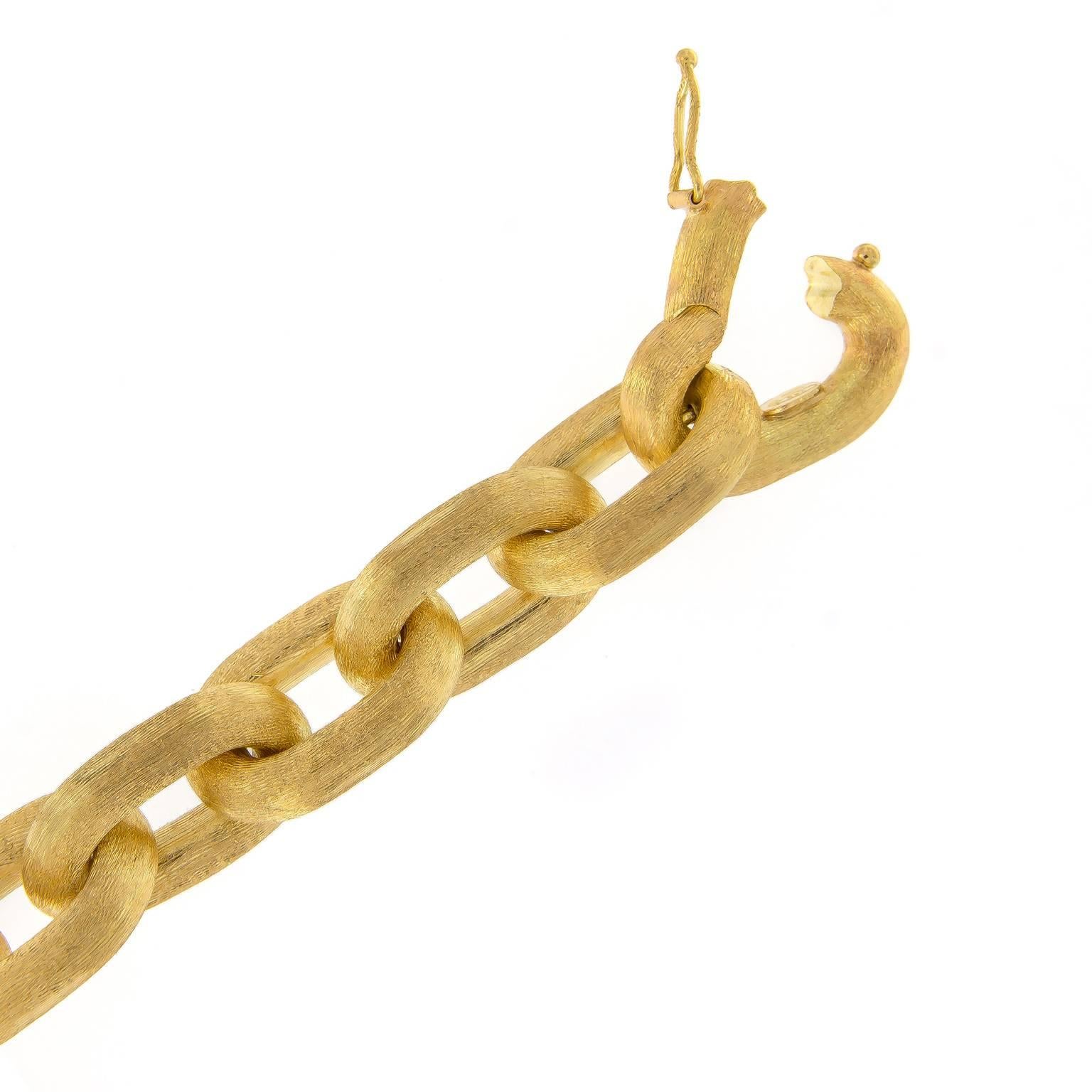 Women's Textured Large Link Gold Bracelet