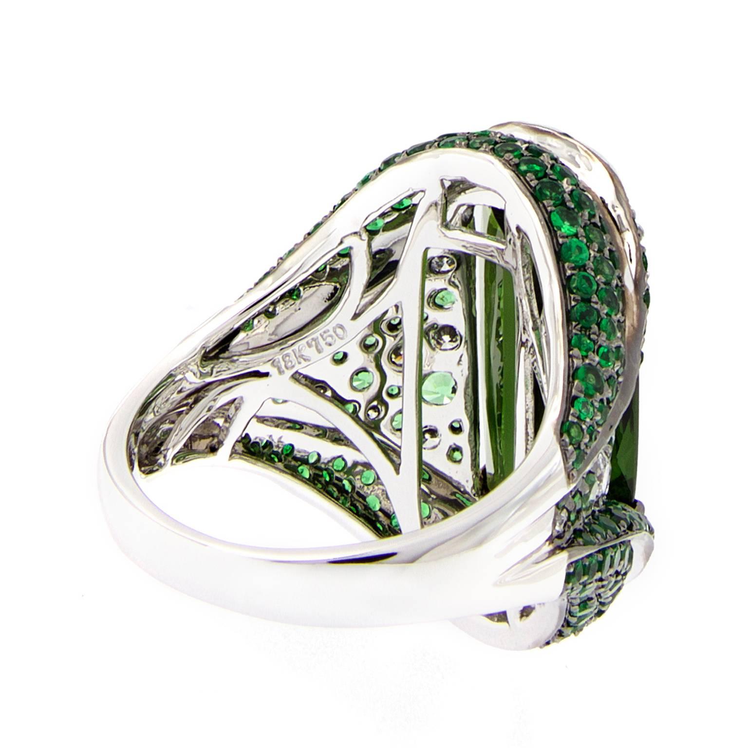 Green Tourmaline Garnet Diamond Gold Ring 3