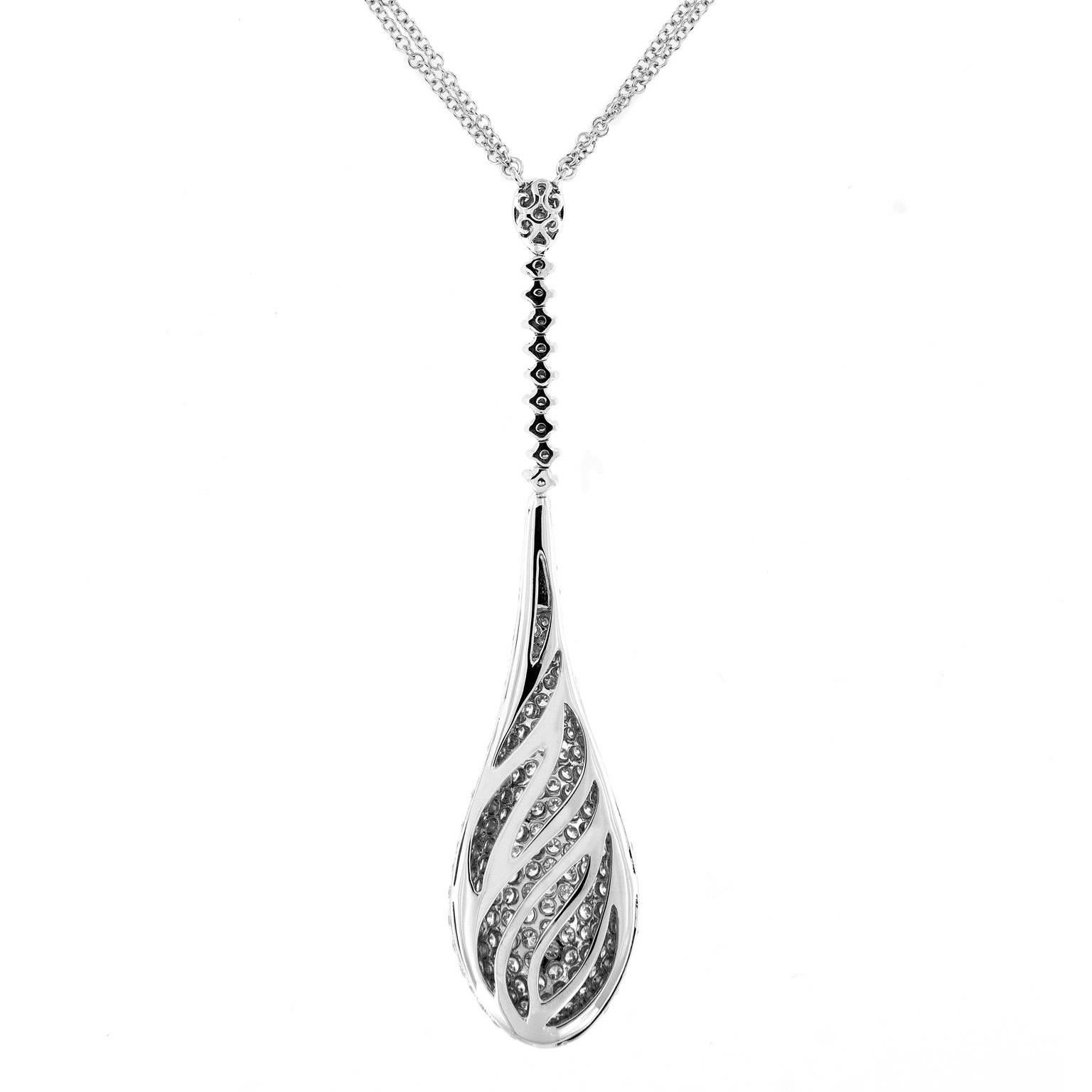 Diamond Pave Teardrop White Gold Chain Necklace In New Condition In Troy, MI