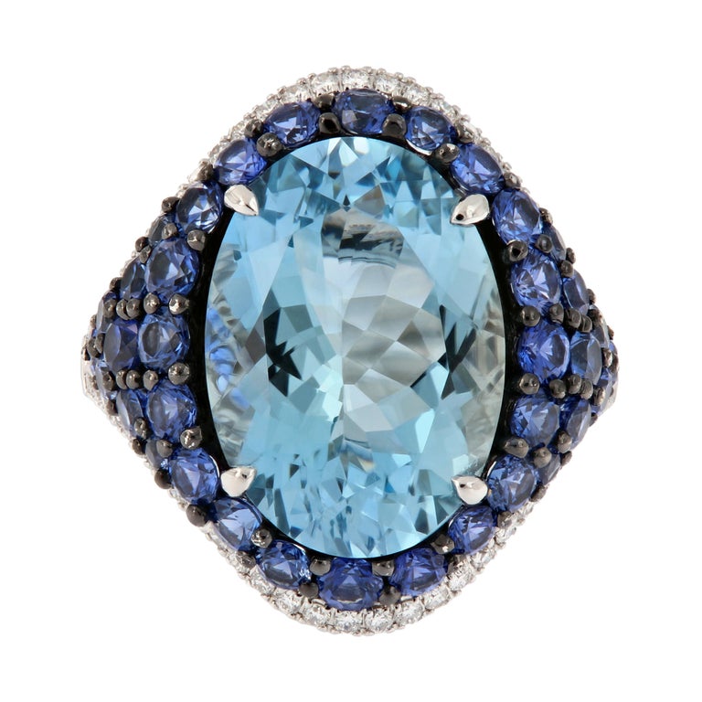 18 Karat White Gold Aquamarine Blue Sapphire Diamond Cocktail Ring For ...