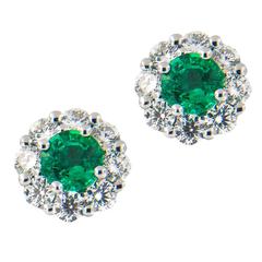 Emerald and Diamond Gold Stud Earrings 9