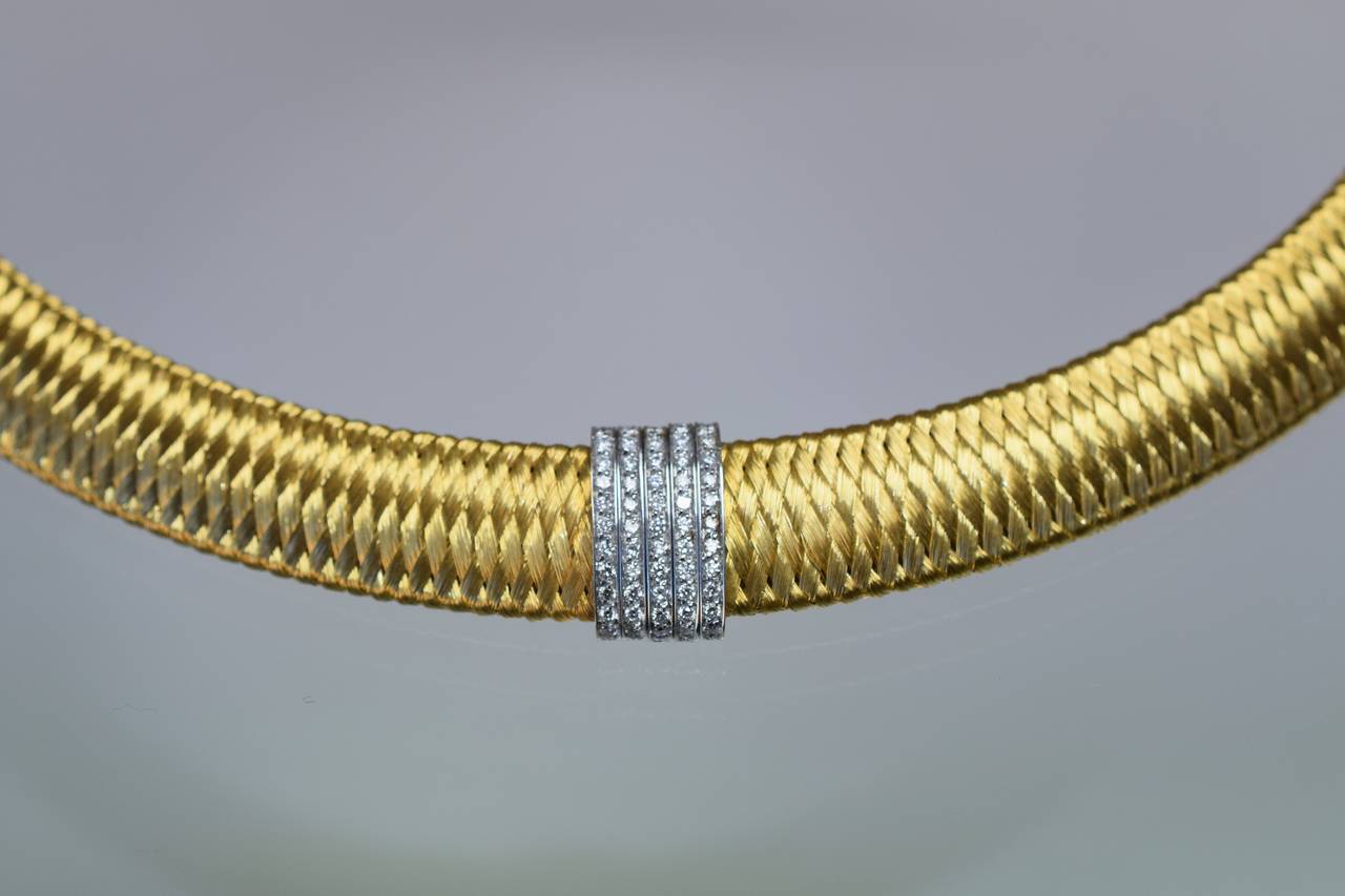 Roberto Coin Diamond Gold Necklace and Bracelet Set In Excellent Condition In New York, NY