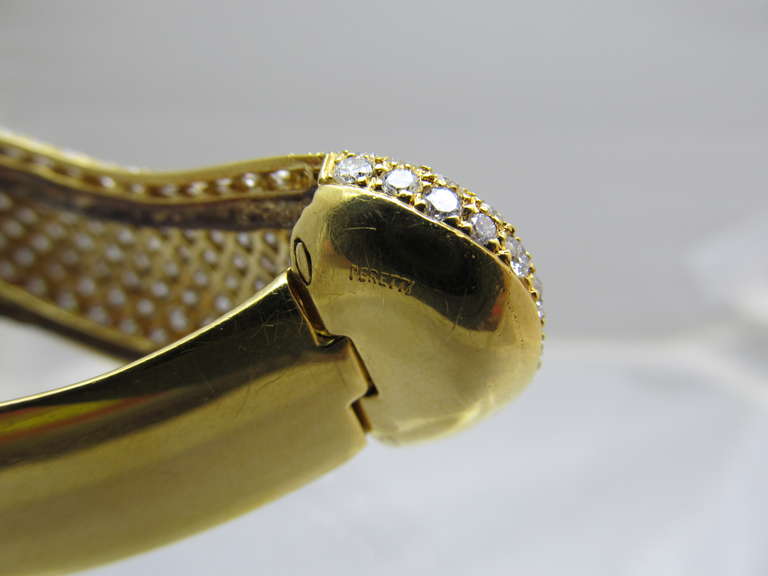 Unique Tiffany & Co diamond hair clip
Bean shape clip has 240 brilliant cut diamonds set in pave style on 18 k gold. 
Estimated diamond weight is 12 carats 
Creator: Tiffany Co. ( Elsa Peretti)