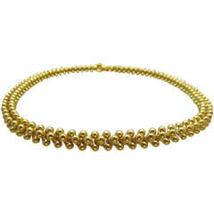 Vintage Fashionable Gold Necklace