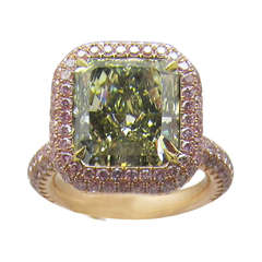 NALLY  G.I.A Intense Green Diamond Ring