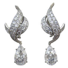 Harry Winston Diamond Drop Earrings 1