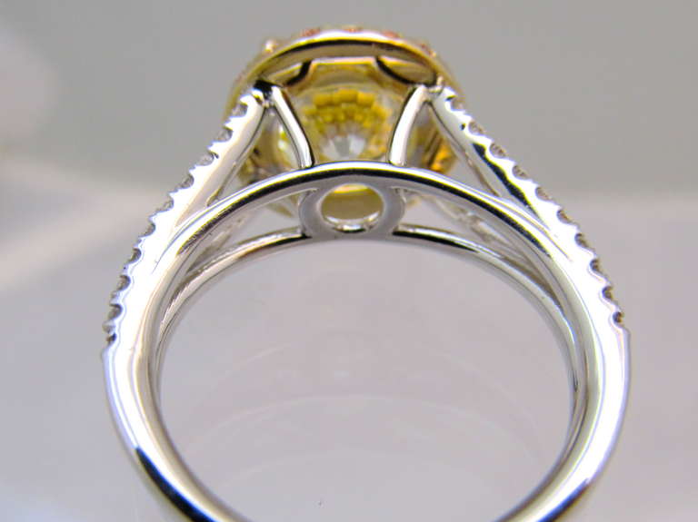 Women's Impressive Fancy Yellow Diamond Ring G.I.A.