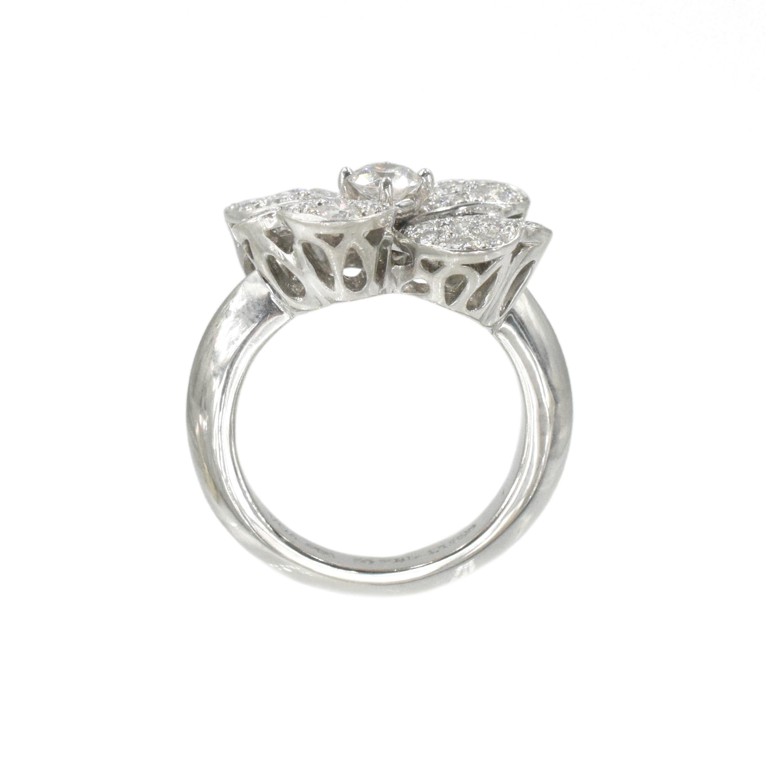 Round Cut Van Cleef & Arpels Diamond 'Cosmos' Medium Ring For Sale