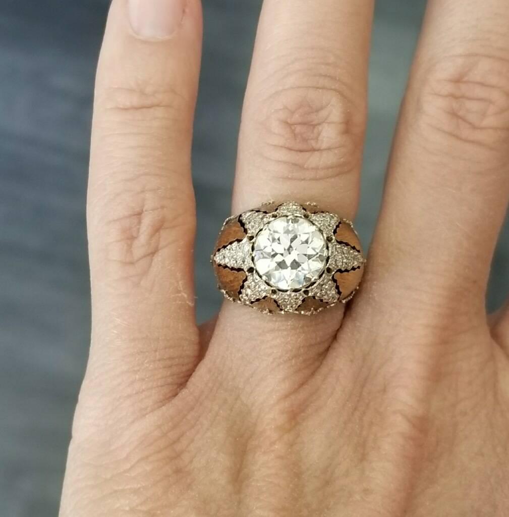 Buccellati Diamond Ring In Excellent Condition In New York, NY