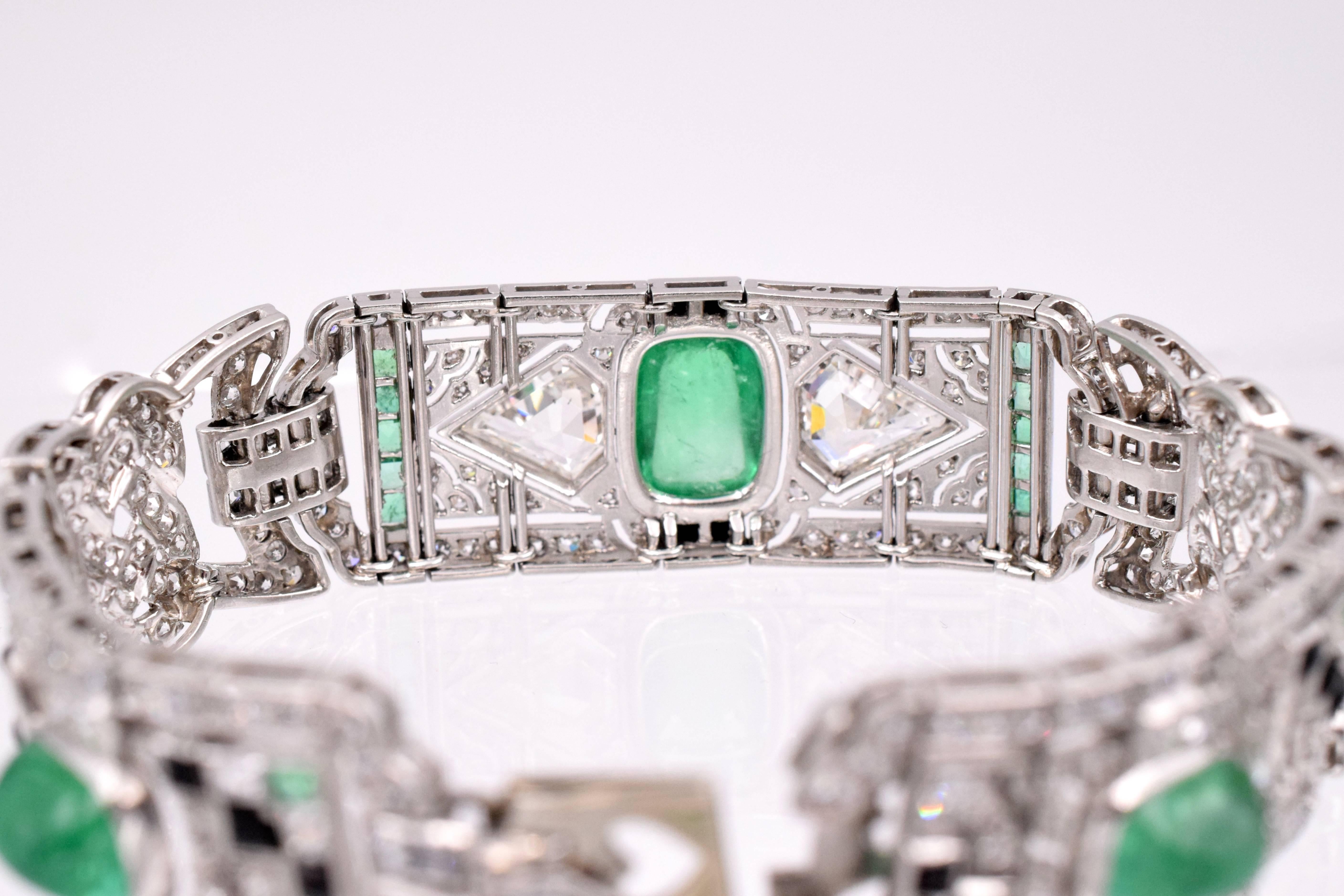 Art Deco Diamond and Emerald Bracelet 4