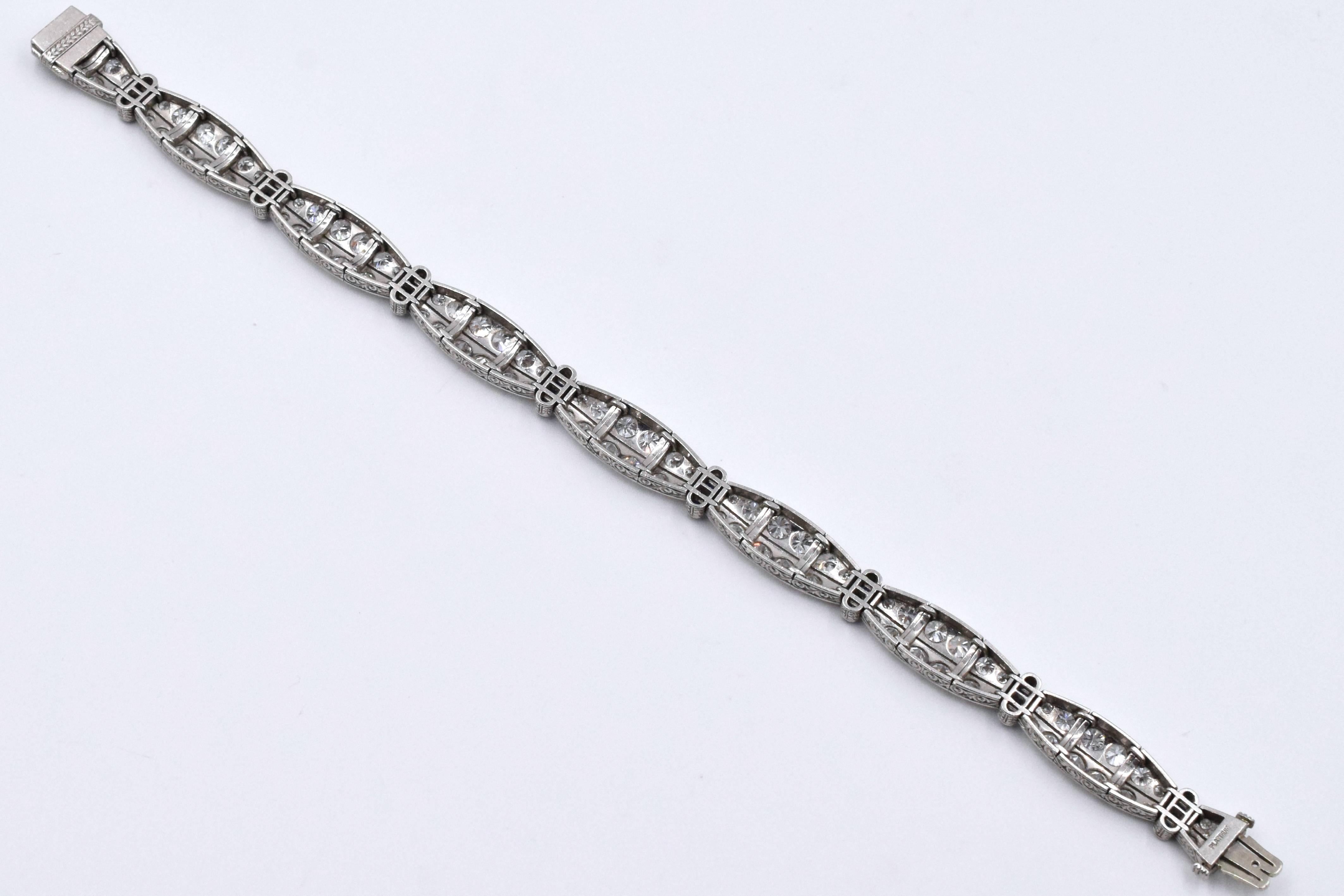 1930s Art Deco Sapphire Diamond Platinum Bracelet 1