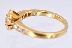 Van Cleef & Arpels White Diamond "Fleurette" Ring