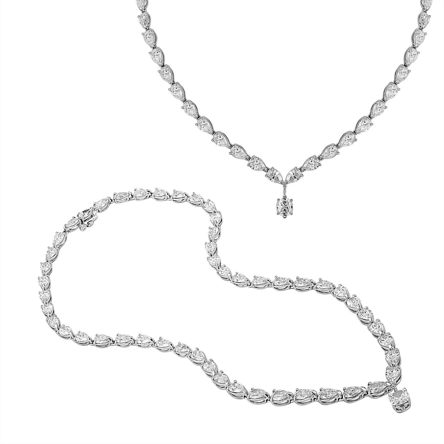 Contemporary 23.52 Carat Pear Shaped Diamonds and 1.03 Carat Diamond Platinum Drop Necklace