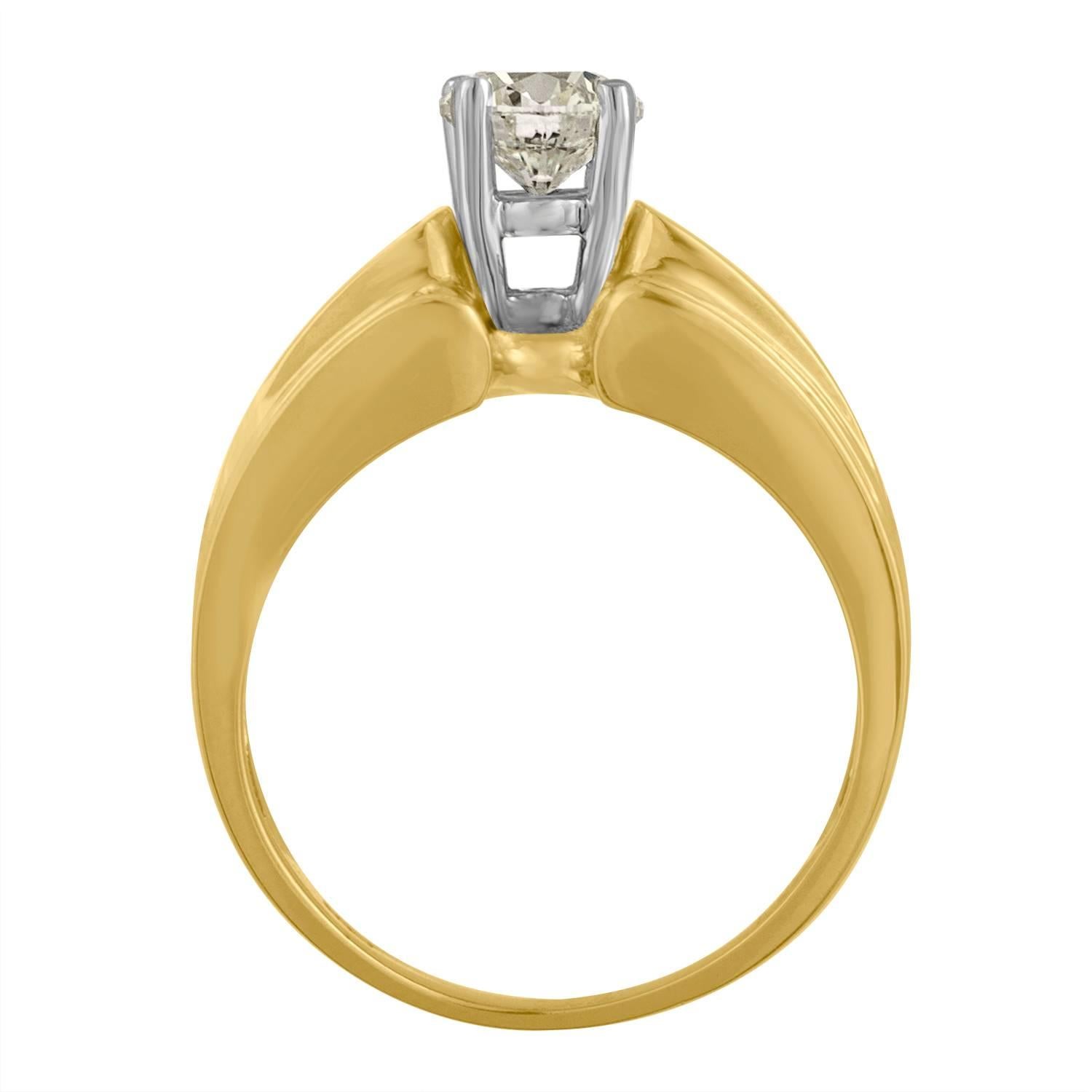 Contemporary 0.90 Carat Brilliant Diamond Two-Color Gold Ring For Sale