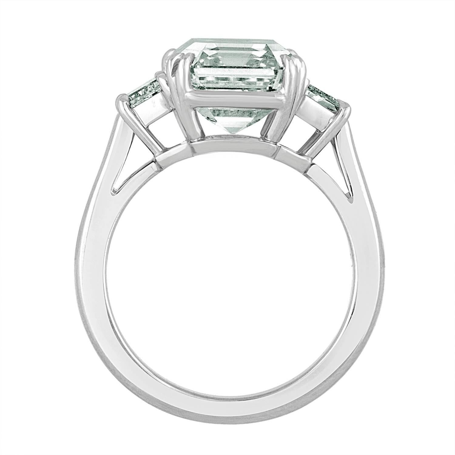 6.02 Carat Emerald Cut Diamond Set in Platinum with Trapezoids In New Condition In New York, NY