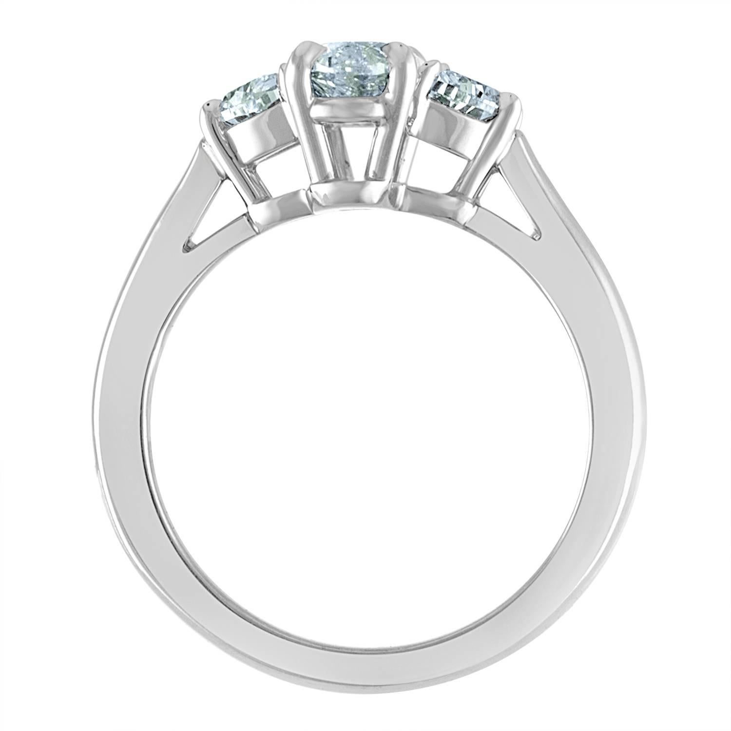Contemporary 1.55 Carat Oval Diamond GIA Certified Set in Platinum Ring Mounting