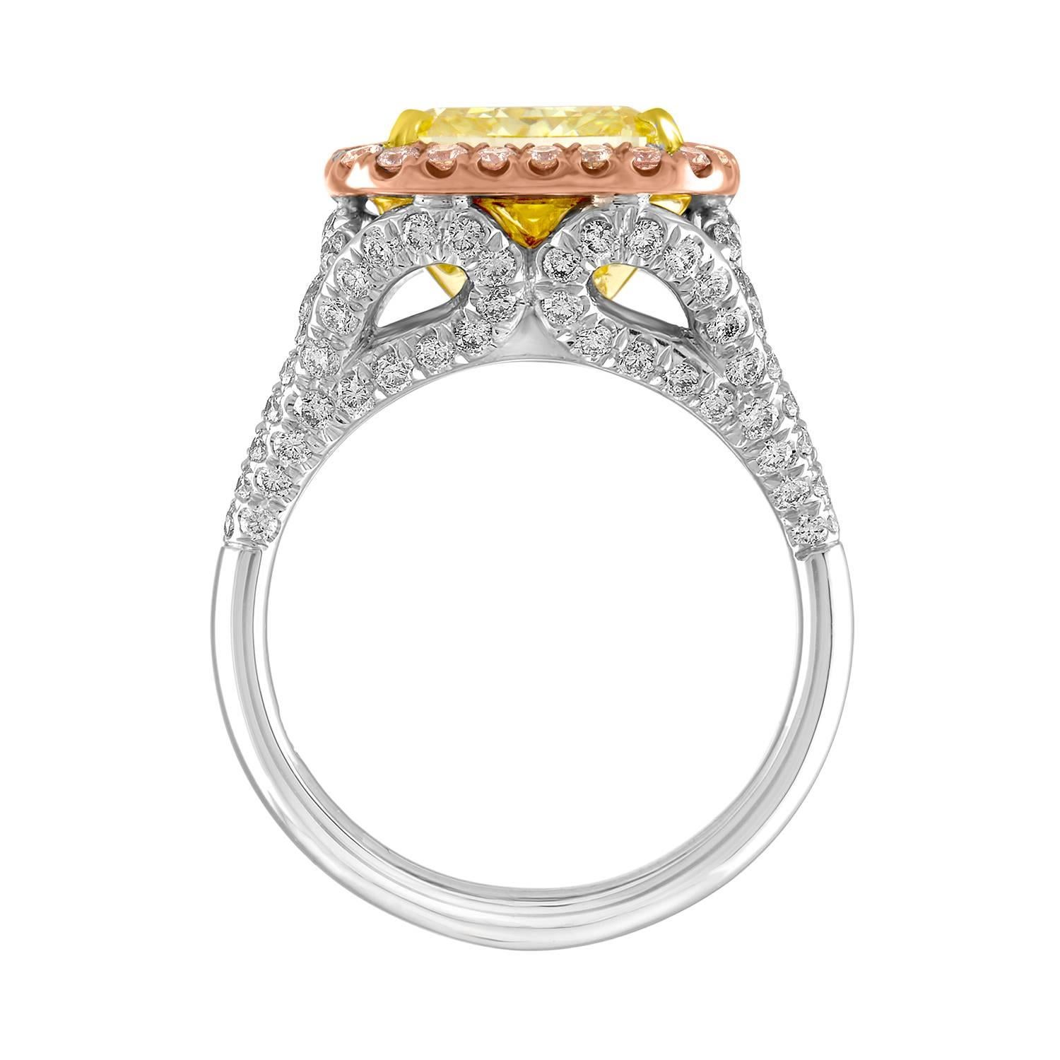 5.03 GIA Fancy Yellow Cushion Cut Diamond in Tri-Color Ring In New Condition In New York, NY
