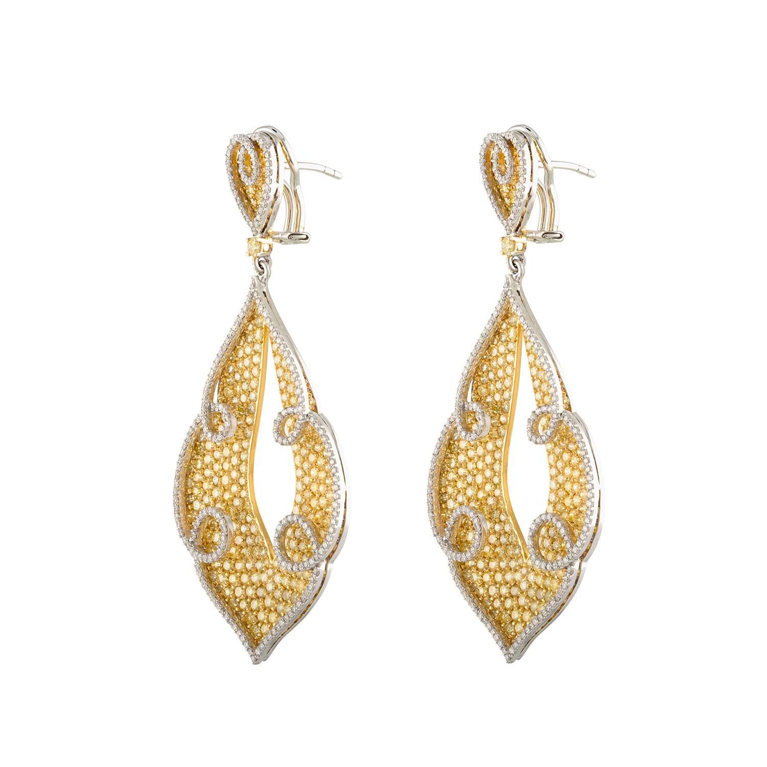 Contemporary 18 Karat Yellow and White Fashion Drop Earrings For Sale