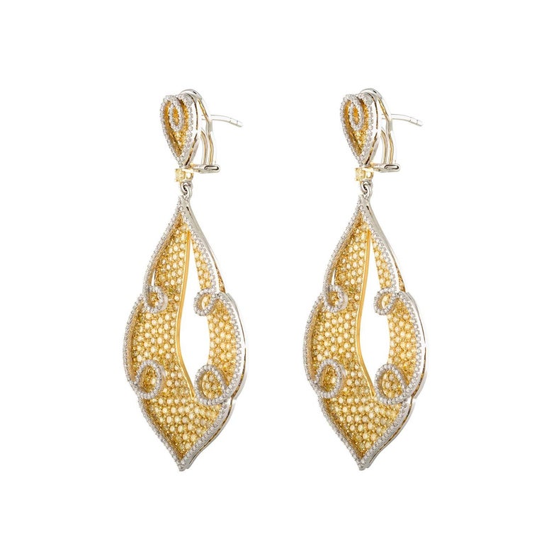18 Karat Yellow and White Fashion Drop Earrings For Sale at 1stDibs