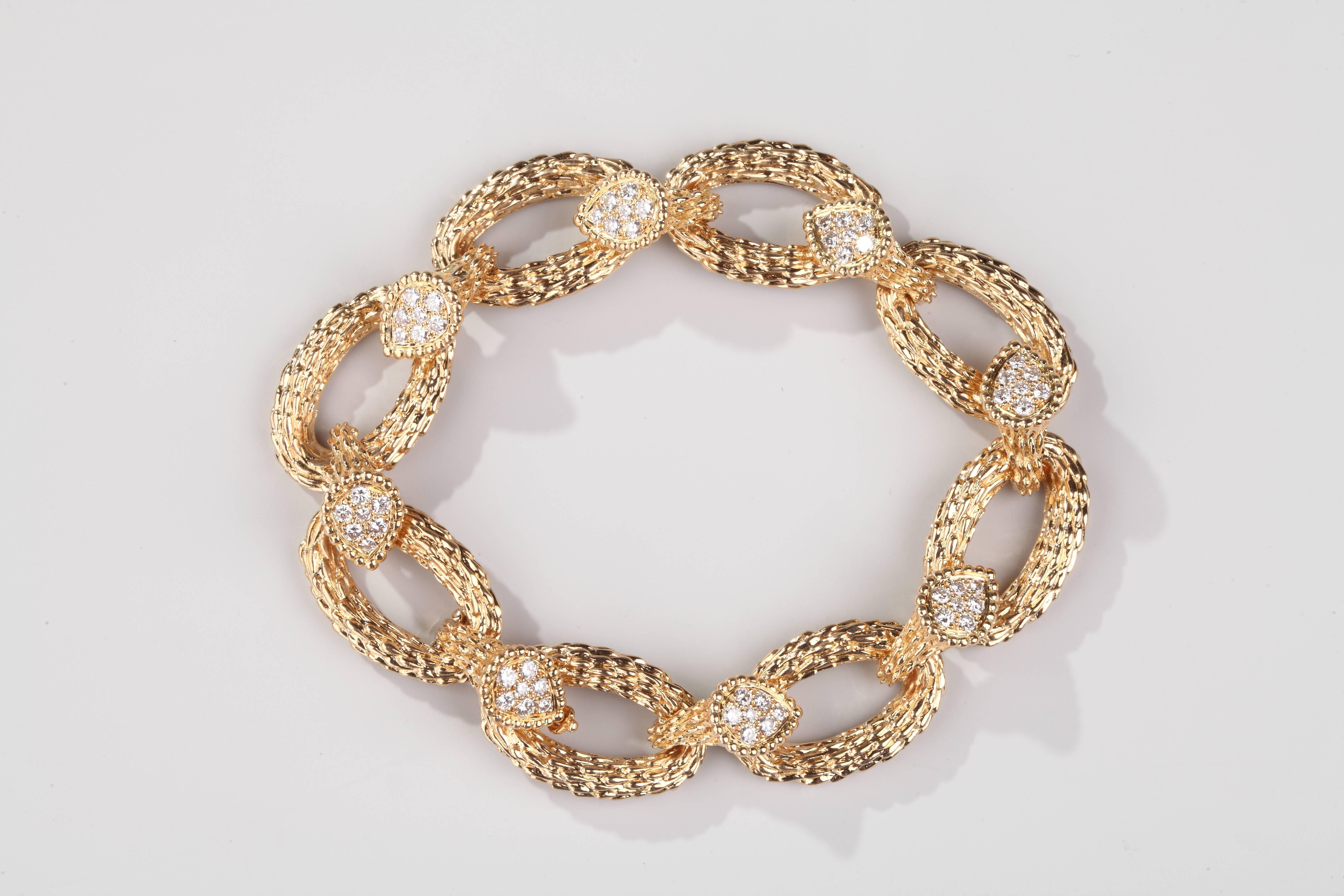 Boucheron Paris Diamond Gold Serpent Bohême Necklace 1