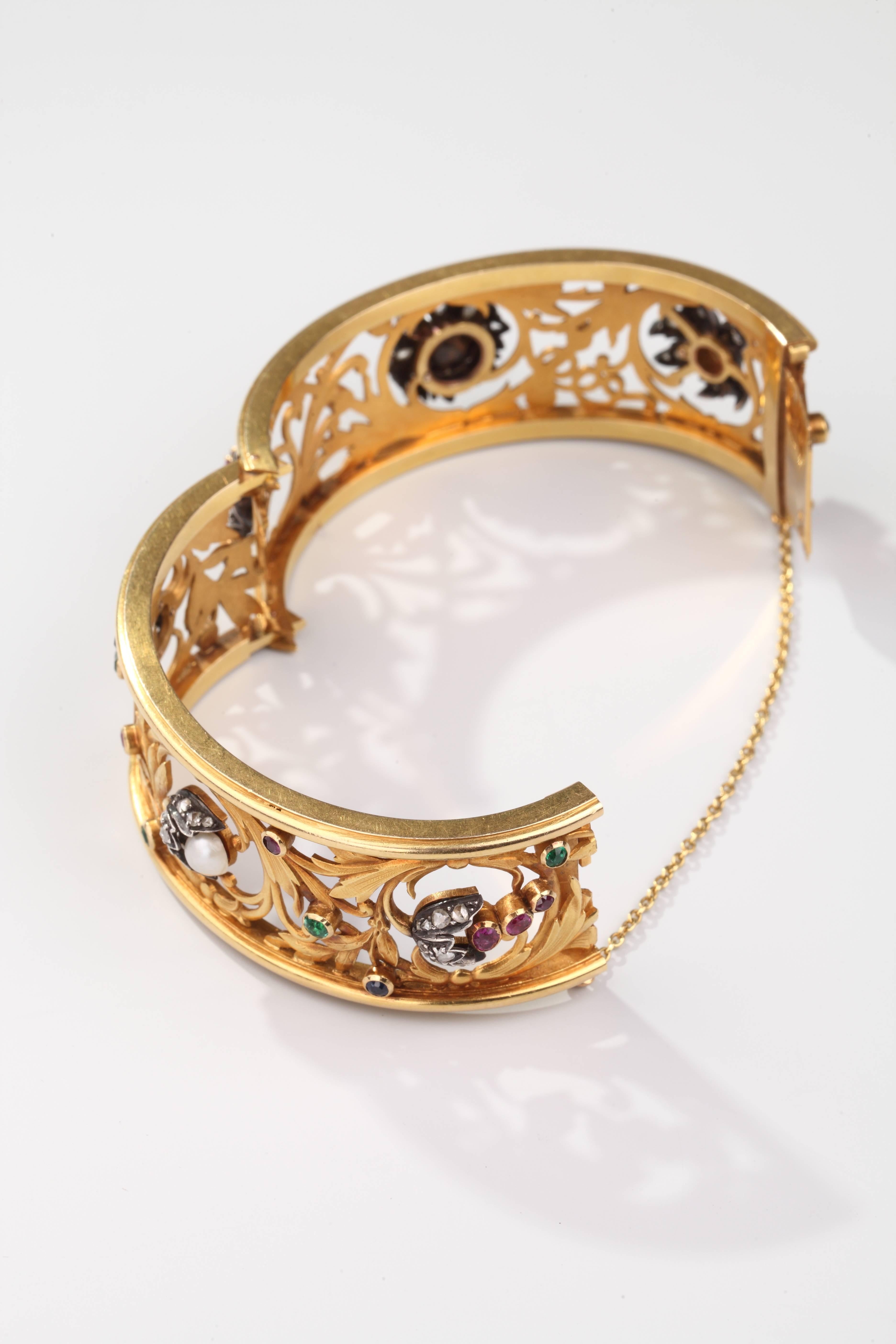 Antique Napoleon III Gem-set gold Cuff Bracelet In Good Condition In Paris, FR