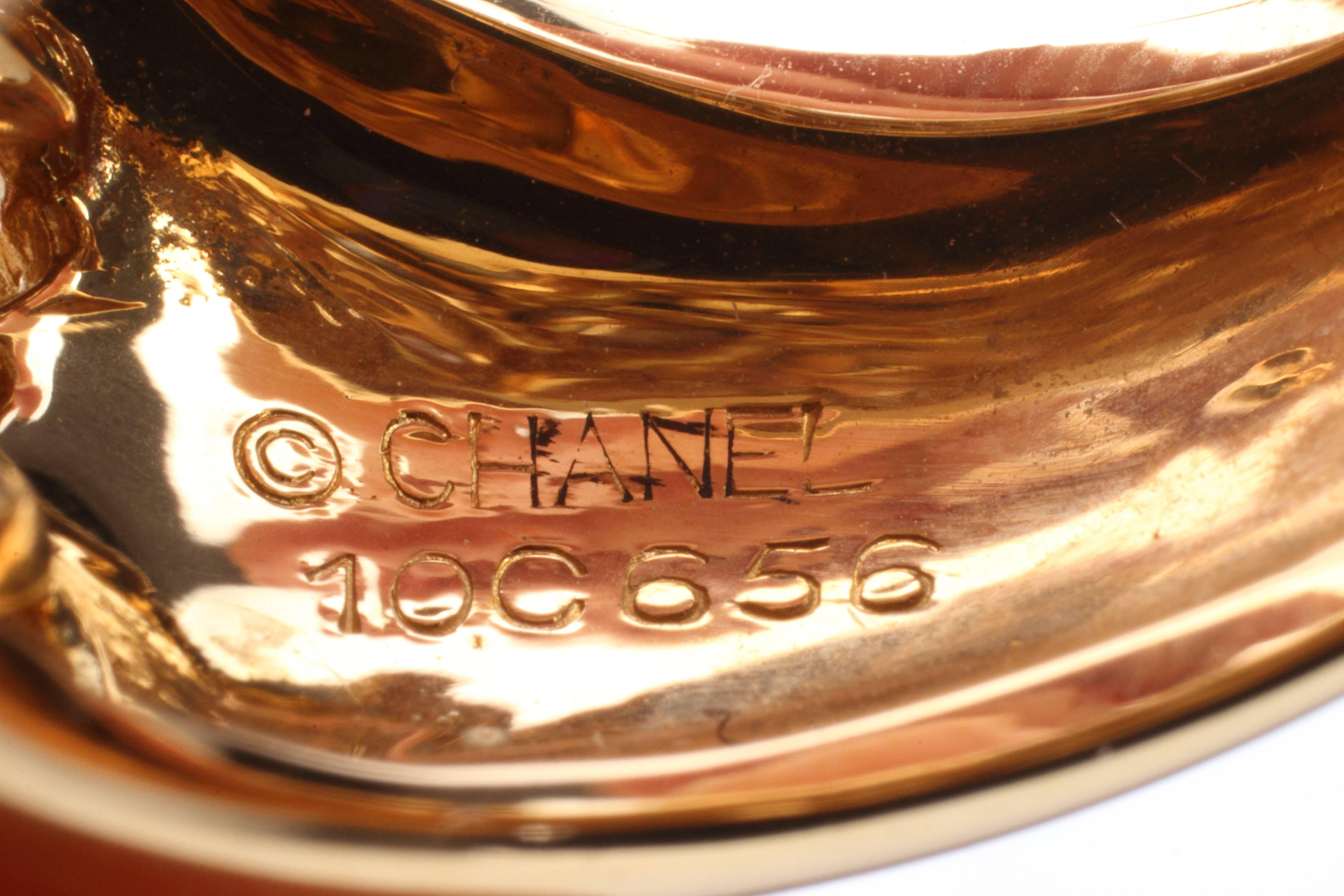 Women's Chanel Pearl Matelasse Ring