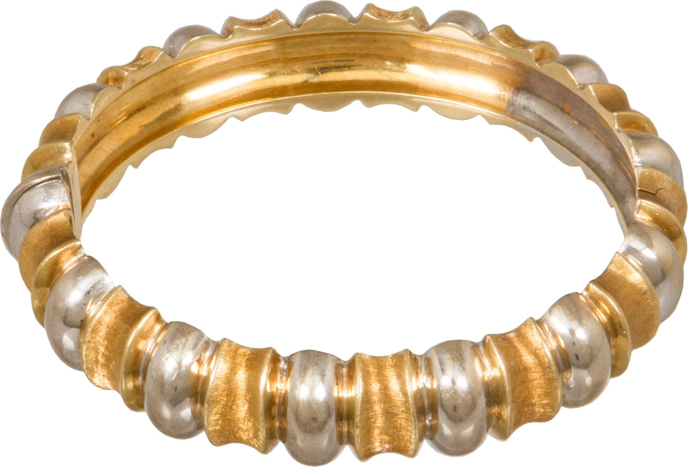 Mid Century Gold Modernist Italian Bracelet In Excellent Condition For Sale In Chicago, IL