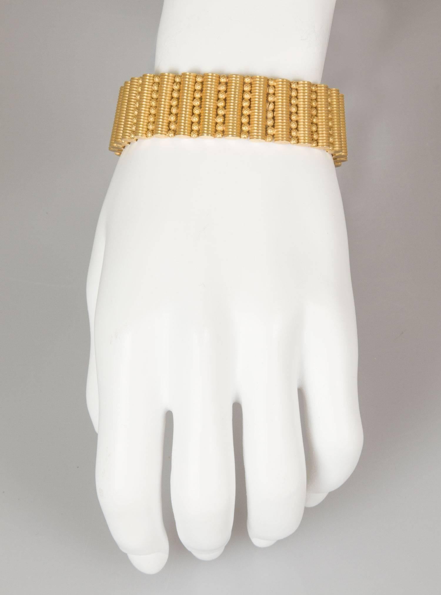 Mid-Century Modernist Gold Bracelet For Sale 3