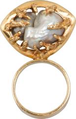 Sculptural Grey Baroque Pearl gold Ring