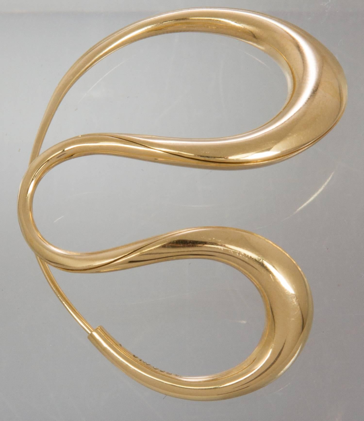 Biomorphic Gold Brooch By Michael Good For Sale 2